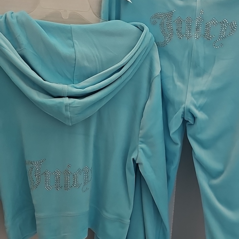 Juicy Couture Aqua Velour Hoodie and Pants Set - Picture 3 of 5